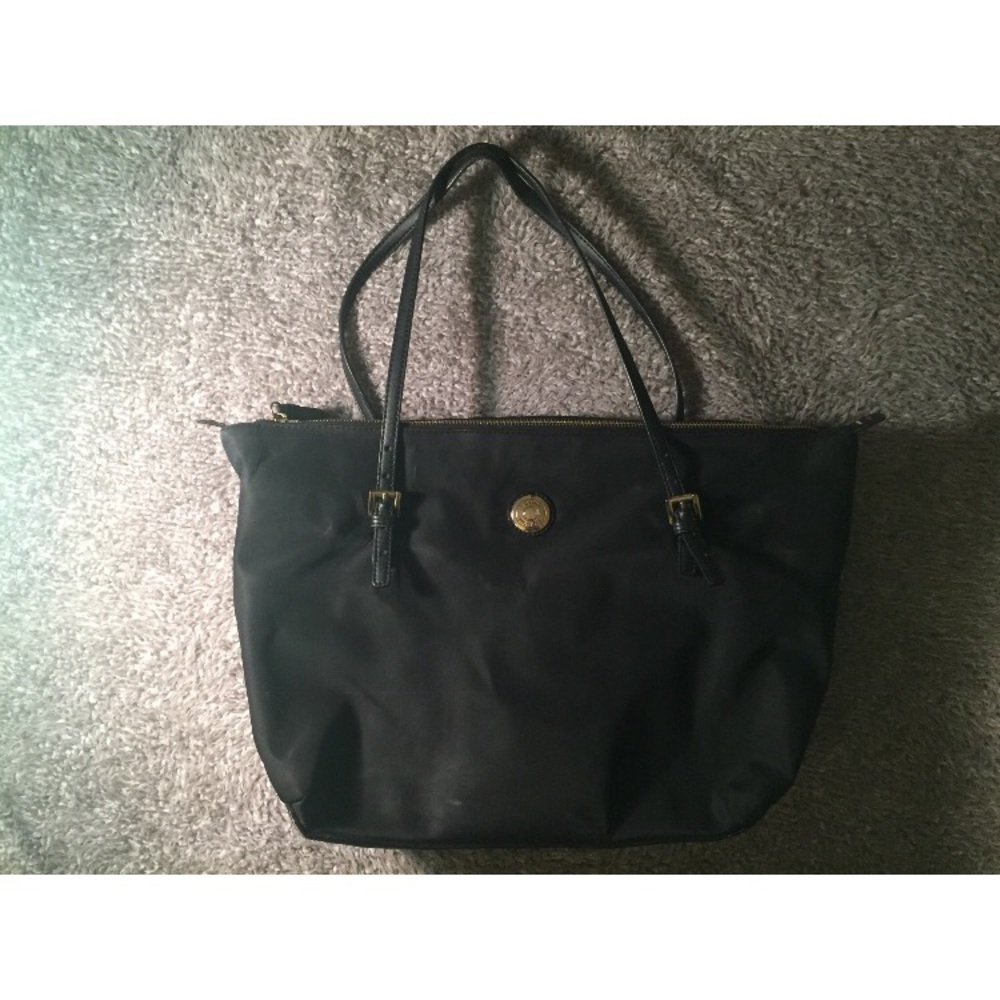 ❤️❤️ TOMMY HILFIGER Black Purse